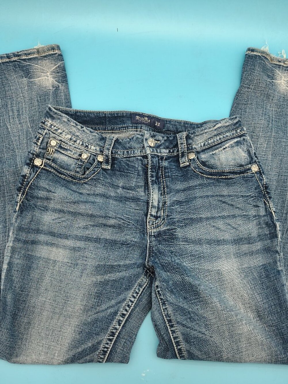 Miss me jeans size 32 Curvy straight SKU 008